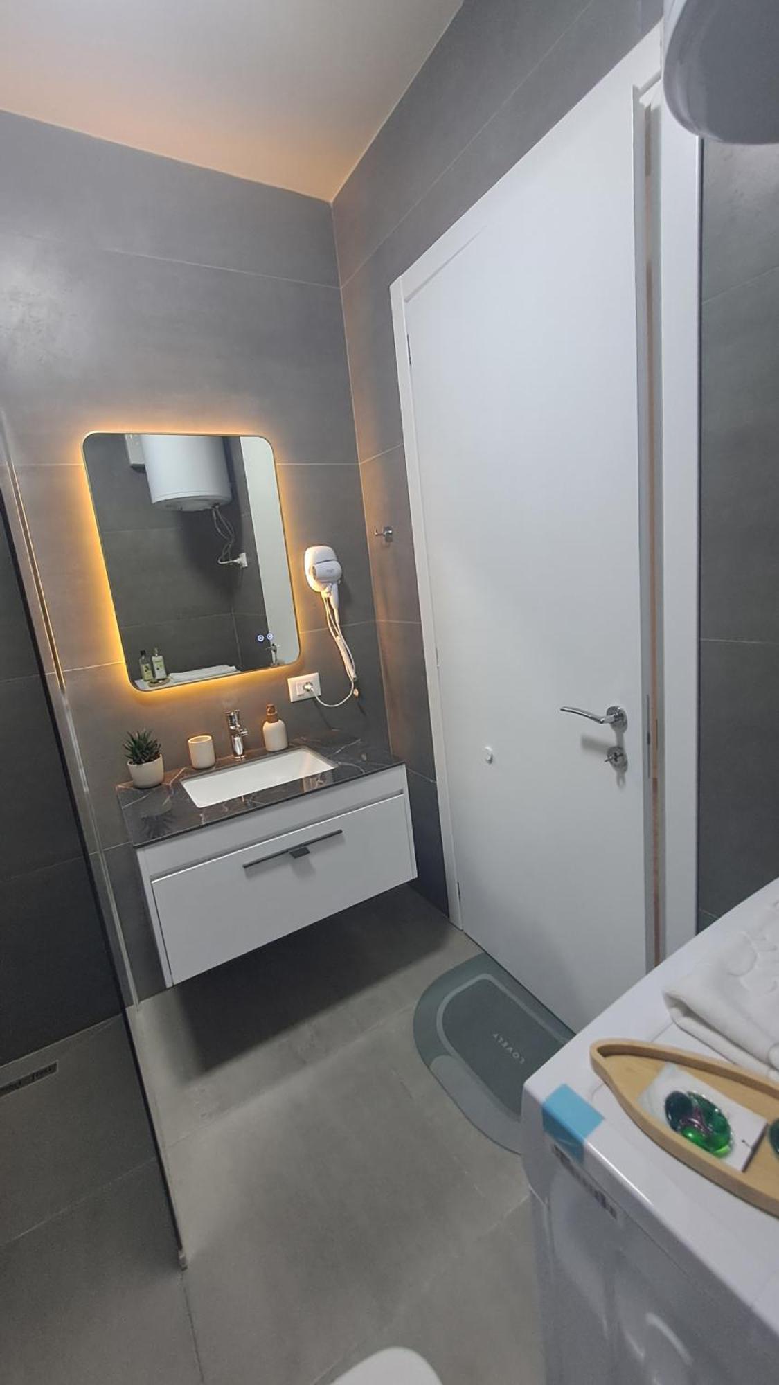 Margen Apartments - Tirana City Center Екстериор снимка